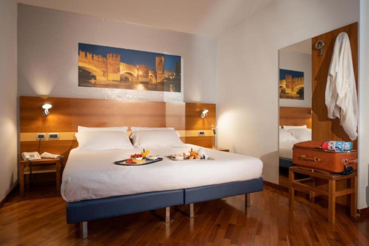 Western Fiera Hotel